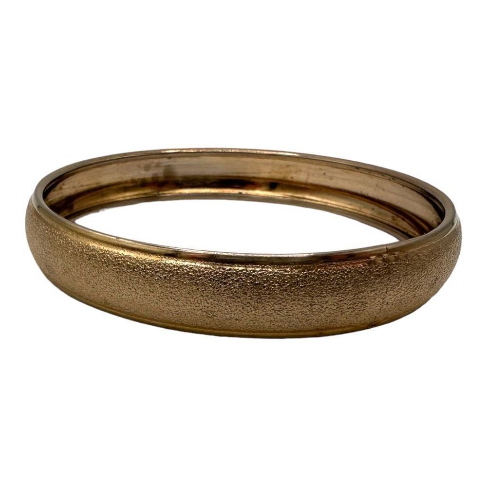Gold colored vintage bangle bracelet
